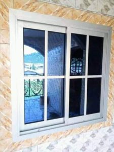 fenêtre sur mesure à Chavannes-sur-Suran